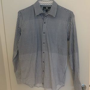 Brand: Buttercloth. Men’s long sleeve button down shirt-Medium. Brand new.